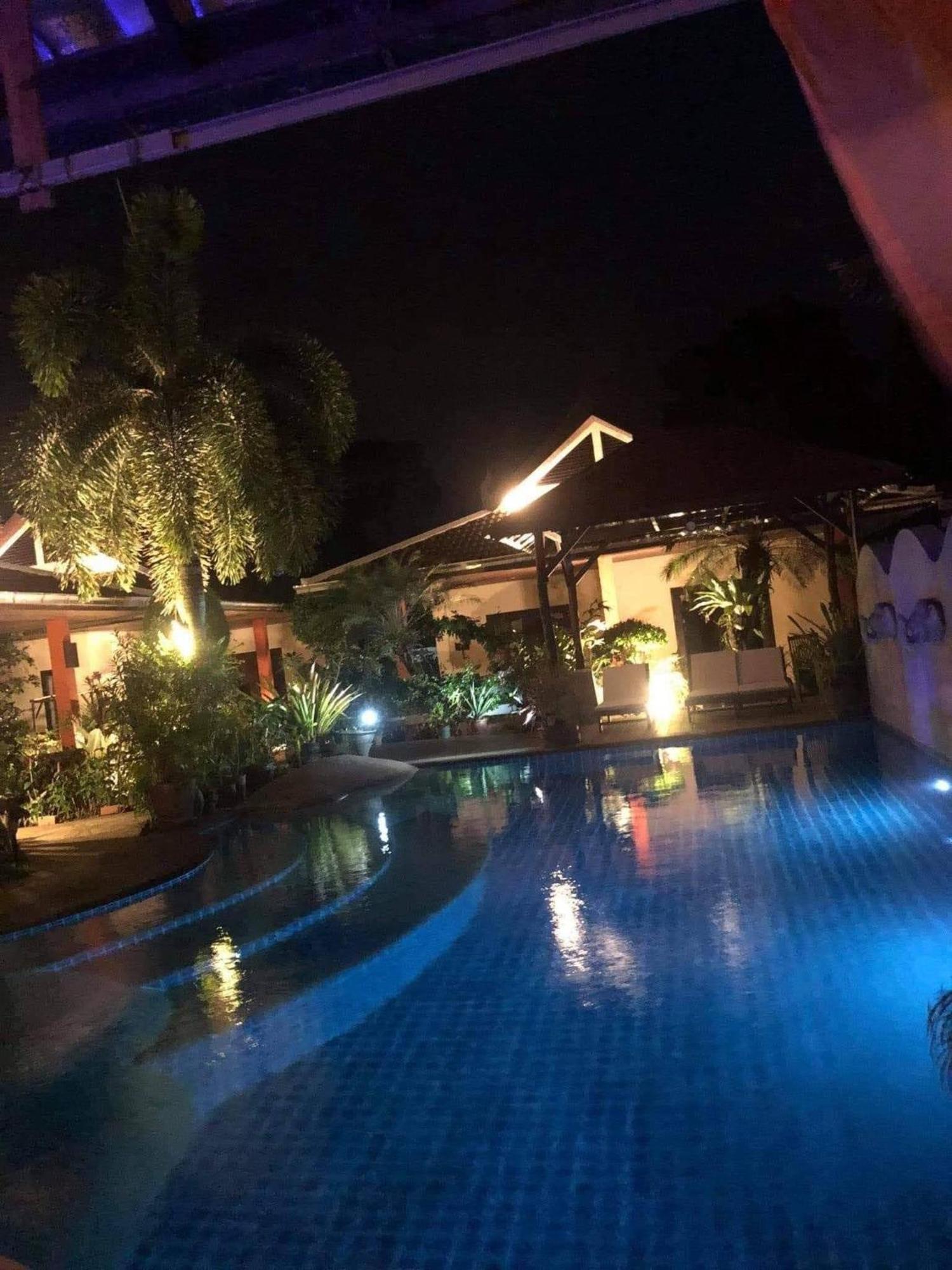 Baan Tropicana Mae Nam Exterior photo