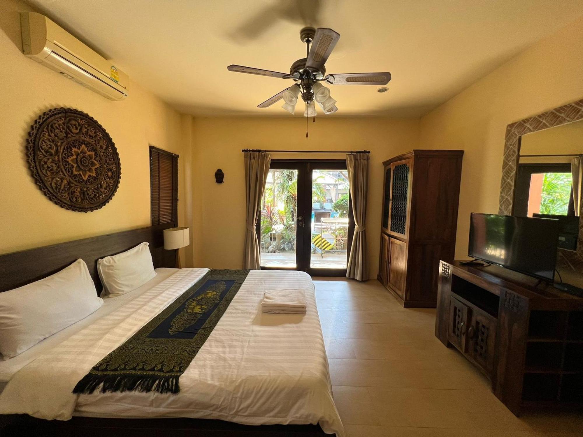 Baan Tropicana Mae Nam Exterior photo
