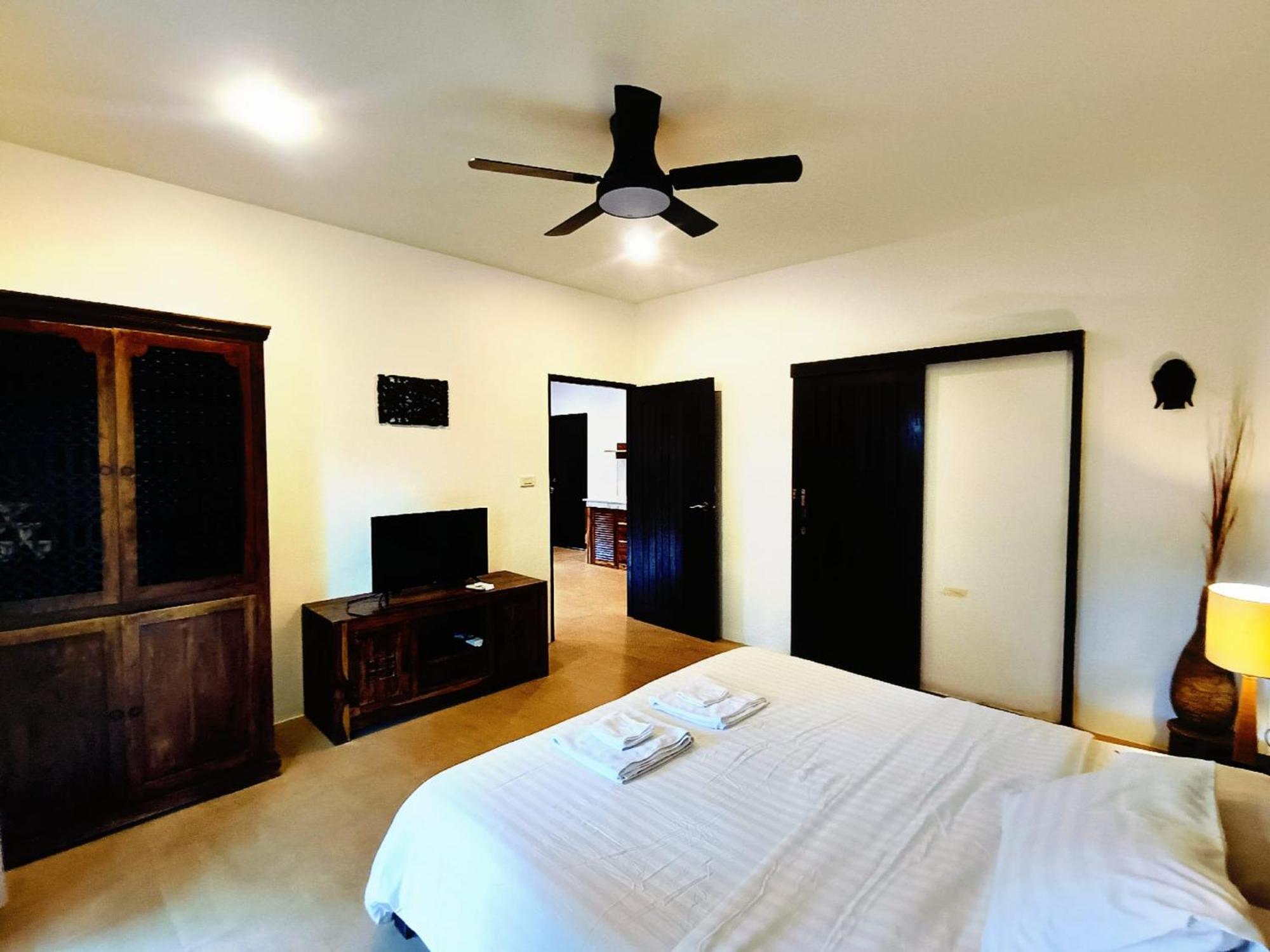 Baan Tropicana Mae Nam Exterior photo
