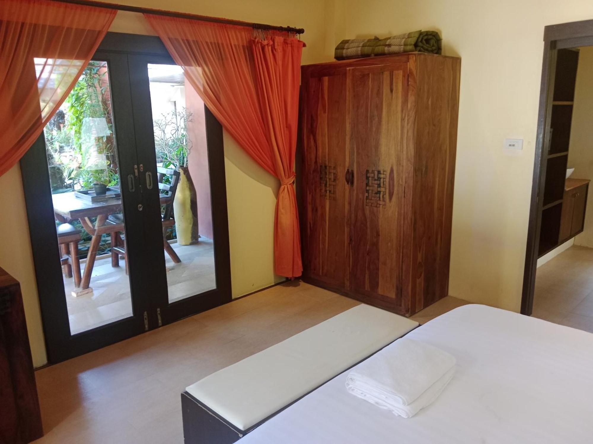 Baan Tropicana Mae Nam Exterior photo